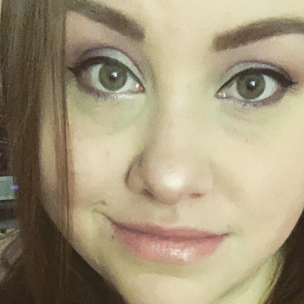 Meet your Posher, Kimberly